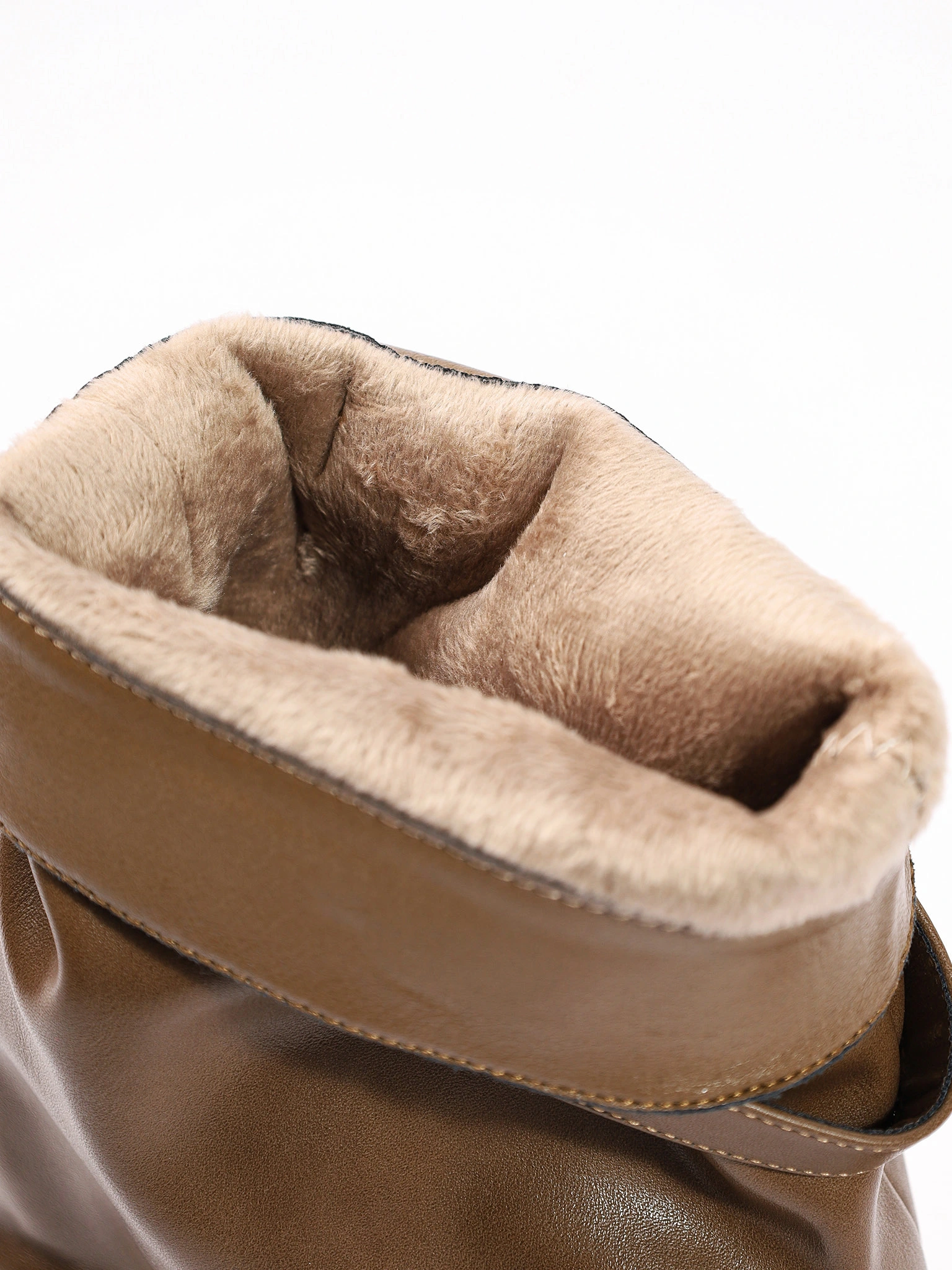 Сапоги укороченные с отворотом цвета хаки